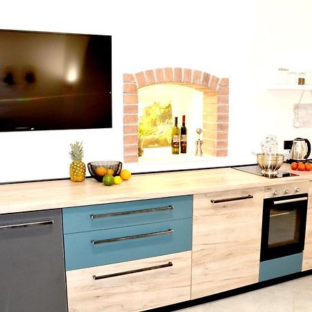 Studio Apartment Surf By The Sea Abbázia Kültér fotó